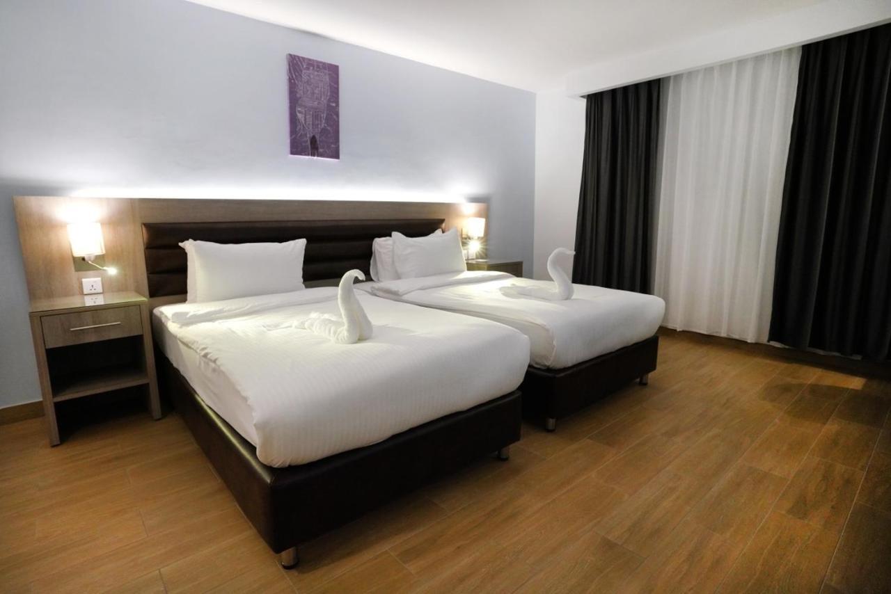 Baity Boutique Hotel Акаба Екстериор снимка