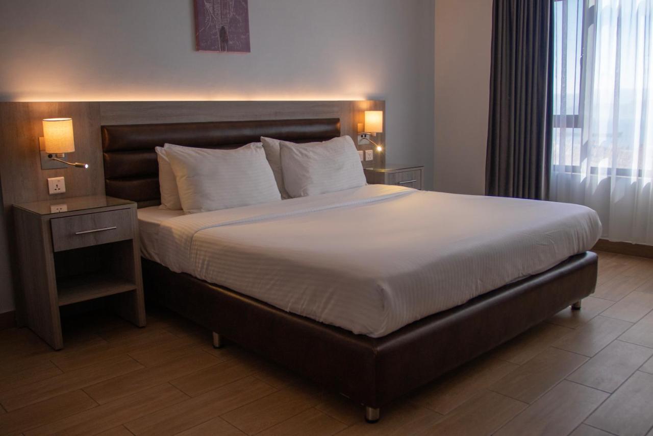 Baity Boutique Hotel Акаба Екстериор снимка
